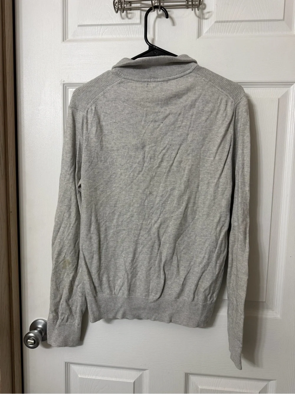 Banana Republic Men’s Light Gray Quarter-Zip Sweater